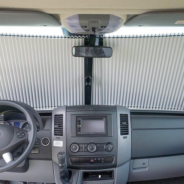 REMIS REMIfront III Frontscheiben Verdunkelung passend für Mercedes Sprinter ab 2007 - 17 gerader Spiegelfuß Fb. grau – Bild 2