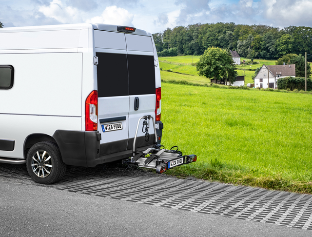 EUFAB Fahrradträger Flügeltür- kupplungsträger SD260 Traglast 60 kg, 2 Fahrräder – Bild 15