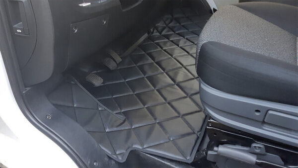 Isoliermatte TECON COVERCRAFT Fahrerhausboden passend für Mercedes Sprinter ab 2021