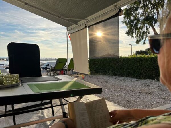 Blendschutz Peggy Peg für Markisen SunBreak Farbe weiß – Bild 3