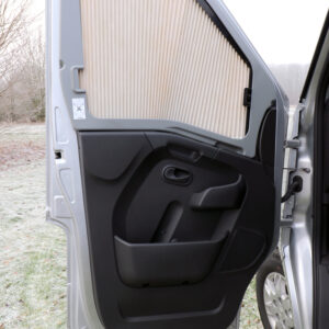 REMIfront IV Seitenscheiben Verdunkelung links passend für Renault Master ab 2011, Rahmen grau, Plissee beige