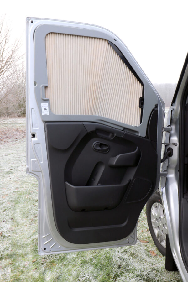 REMIfront IV Seitenscheiben Verdunkelung links passend für Renault Master ab 2011, Rahmen grau, Plissee beige