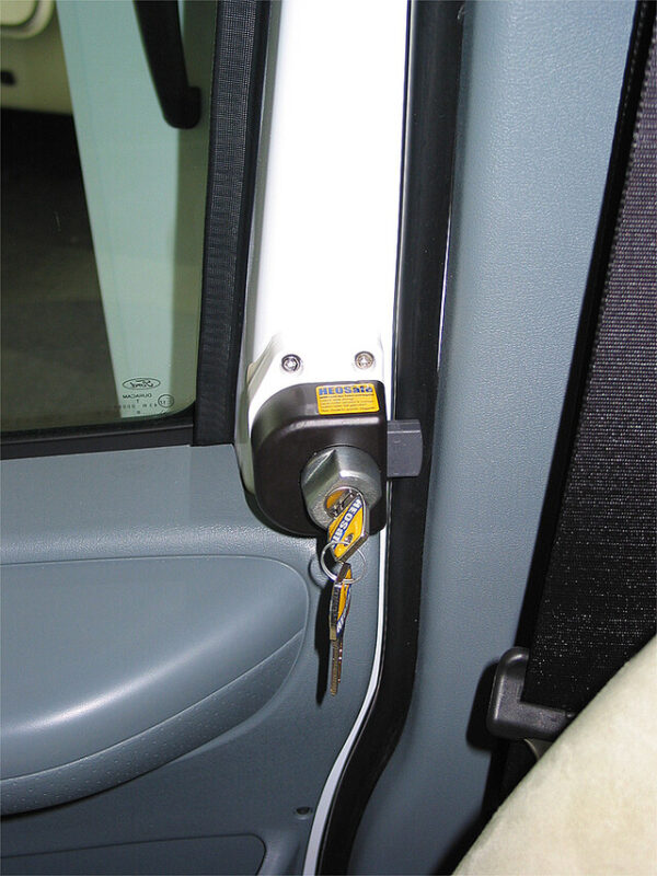 Riegelschloß HEOSafe passend für Ford Transit ab 2013 abschließbar – Bild 3