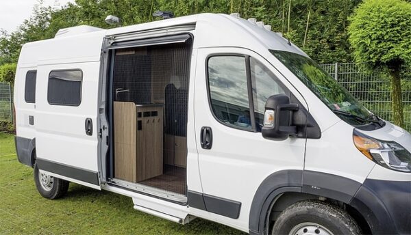 Fliegenschutz-Türrollo REMIcare Van passend für VW T5 Transporter 98 x 140 cm – Bild 4