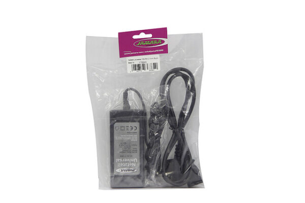 Netzteil universal 12 V / 5 A 2,1 mm Buchse