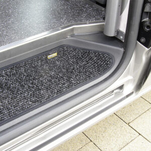 Einstiegsmatte HEOSdoor mat Nadellfilz passend für VW T5/T6 3-teilig Fb. anthrazit