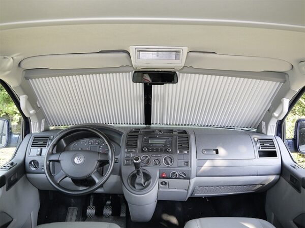 Verdunkelungssystem REMIfront IV passend für Renault Master ab 04/2011 mit Regensensor Rahmen grau/Plissee beige – Bild 4