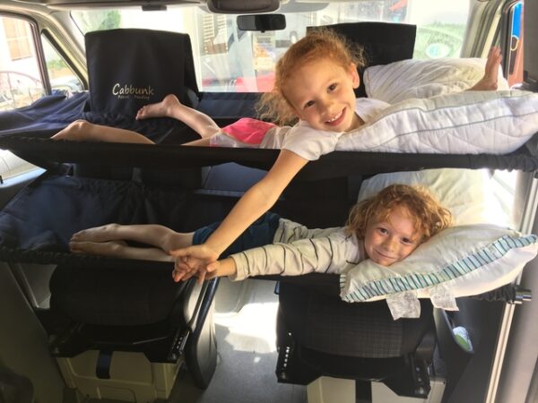 Kinderbett Cabbunk passend für VW T6 Doppelbett Liegefläche  174 x 55 cm – Bild 4