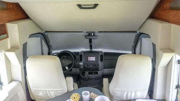 Verdunklungssystem REMIfront III passend für Mercedes Sprinter ab 2006 - 2018 Farbe grau – Bild 3