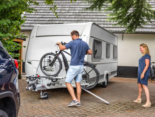 Deichselfahrradträger LAS BC260 Farbe silber – Bild 4