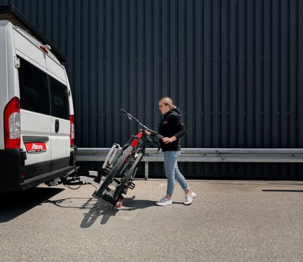 Heckfahrradträger Atera Strada EVO RV Traglast 60 kg Farbe silber – Bild 4