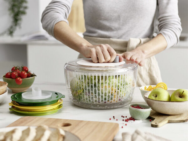 4 in 1 Salatzubereitungs-Set Joseph Joseph – Bild 9