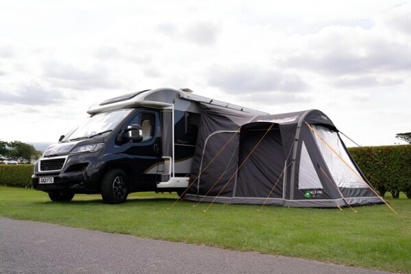 Busvorzelt Vango Kela Pro Air Tall Farbe shadow grey – Bild 3