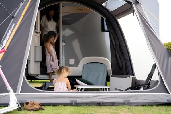 Busvorzelt Vango Kela Pro Air Tall Farbe shadow grey – Bild 6