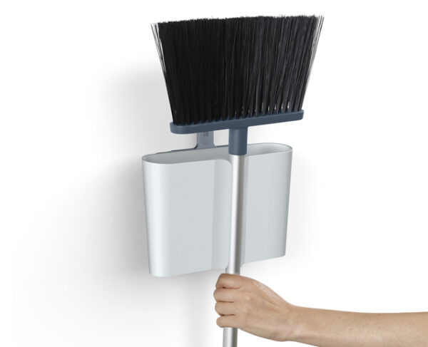 Besen Joseph Joseph CleanStore mit Wandhalterung Farbe blau – Bild 2