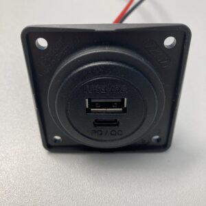 Ladesteckdose Integro Berker 12 V USB A+C mit Power Delivery, 30W, anthrazit matt
