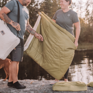 Bentcho Schlafsack BENT 200 x 80 cm inkl. Kapuze Scandi Uni grün