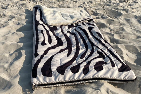 Bentcho Schlafsack BENT 200 x 80 cm inkl. Kapuze Zebra