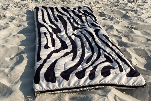 Bentcho Schlafsack BENT 200 x 80 cm inkl. Kapuze Zebra – Bild 2