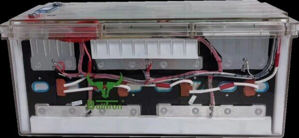 Batterie BullTron Polar 230 Ah LiFePO4 25,6 V Akku mit Doppel-BMS, Bluetooth App, aktiver Balancer und Heizung – Bild 2