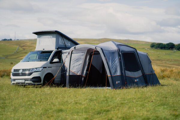 Busvorzelt Vango modular Versos Air Low Farbe cloud grey – Bild 6
