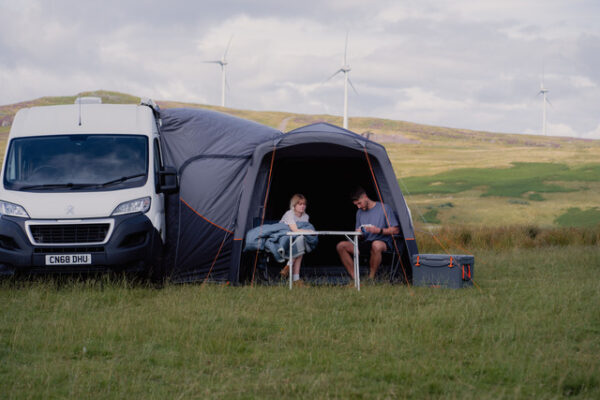 Busvorzelt Vango modular Versos Air Mid Farbe cloud grey – Bild 8