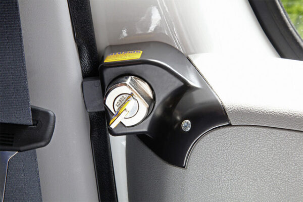 Riegelschloss HEOSafe passend für Fiat Ducato X250/X290 ab 2006 - Sept. 2021, Jumper/ Boxer ab 2006 abschließbar – Bild 2