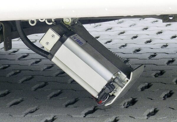 Autolift Linnepe 2-Stützen Anlage zu Heckabs. Tragkraft 2000 kg/Stütze ohne Montageadapter – Bild 3