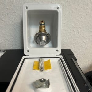 Stadtwasseranschluss CARYSAN® Farbe weiß