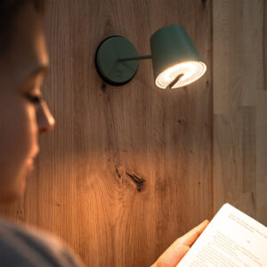 Magnet-Leuchte PORTOFINO OLIVGRÜN inkl. Platzset und Pad