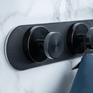 Garderobe silwy Spotlight 3 Magnethaken + 1 Metallleiste Farbe schwarz